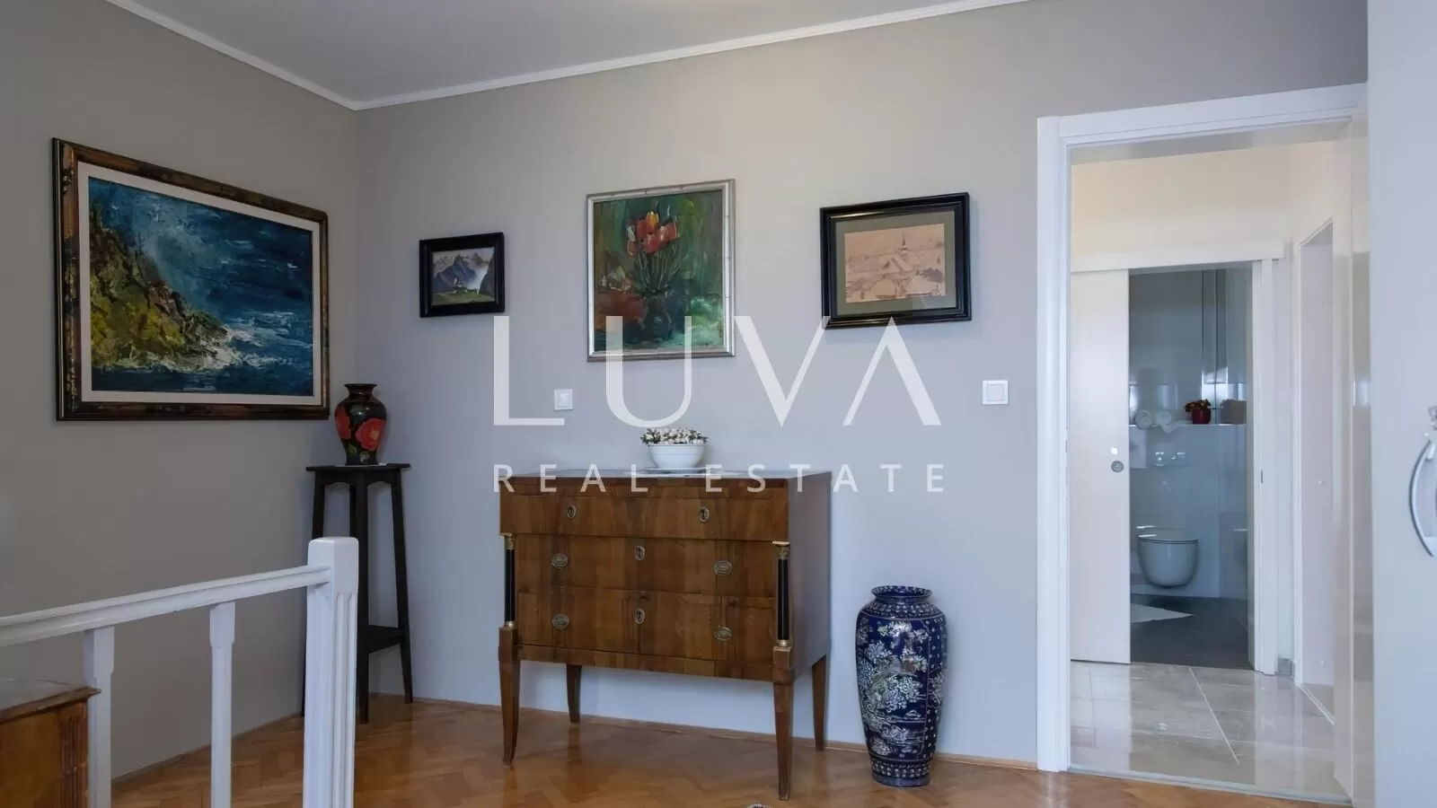 Pula, izvanredna apartmanska kuća s bazenom na prodaju
